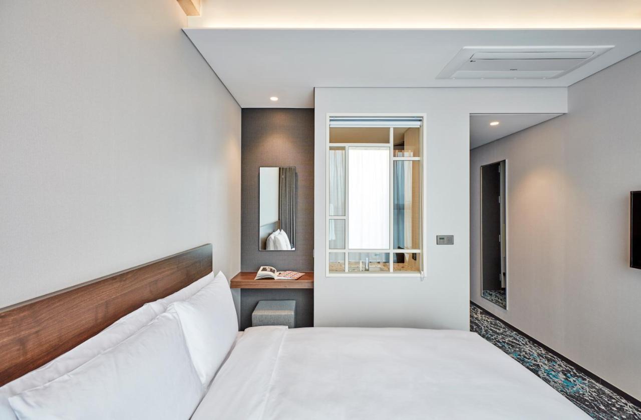 Hotel In 9 Gangnam Сеул Екстериор снимка